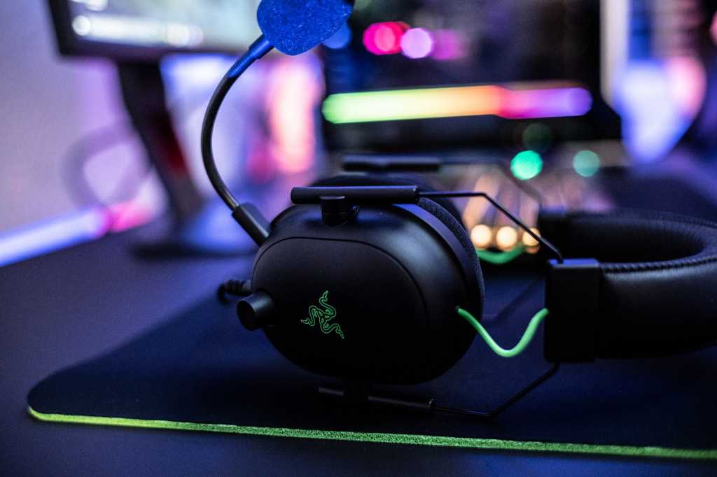 best gaming headphones under 1500